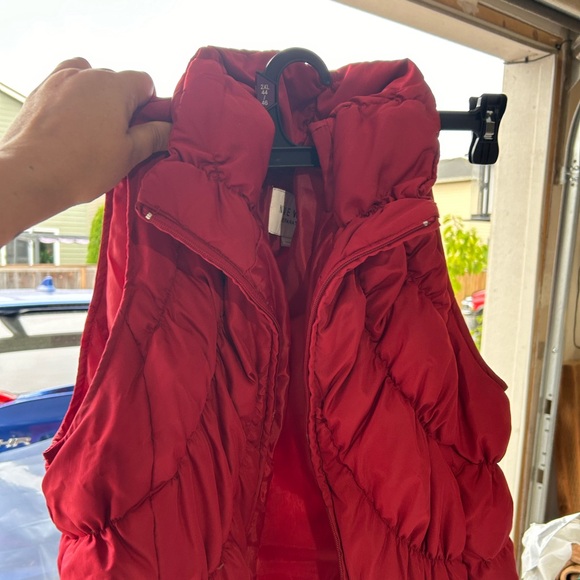 Puffy soft fabric vest - Picture 1 of 2